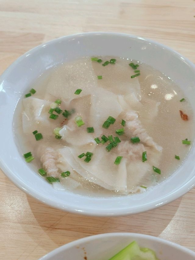 Must TRY food Best Wan tan noodle •√Eco Botanica