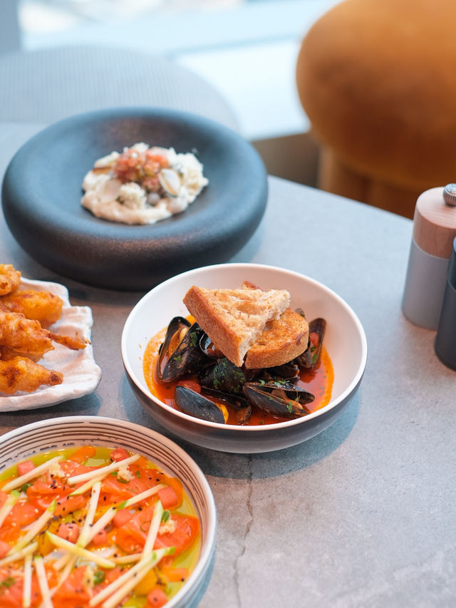 尖沙咀Mondrian 酒店無敵大海景 任食任飲brunch🥂