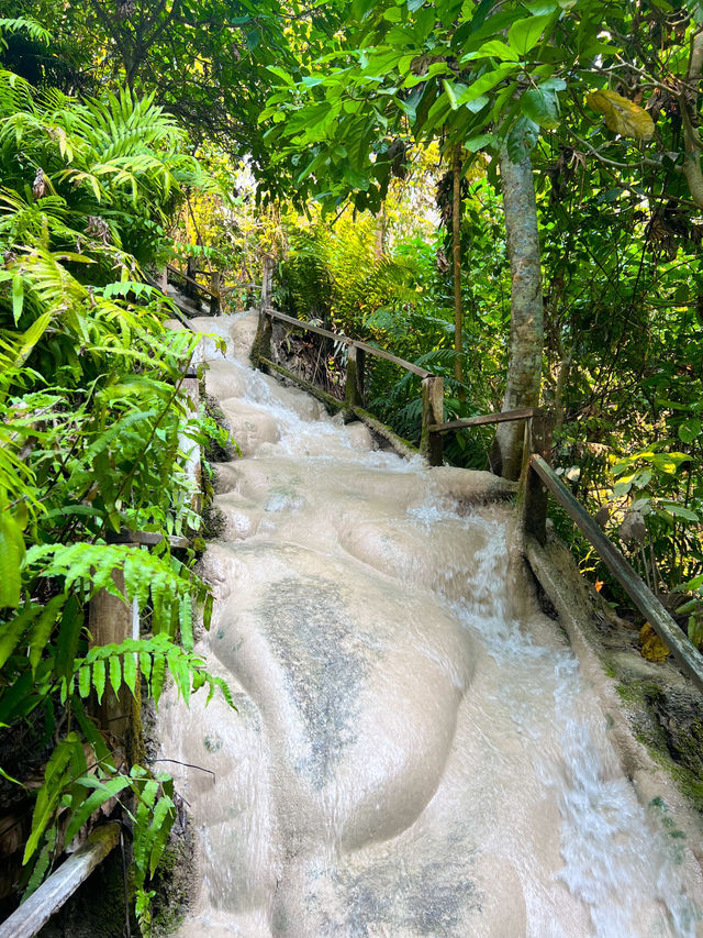 Climb a Waterfall Like Spiderman! 🧗‍♂️💦