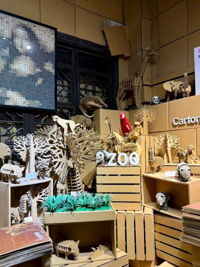 Carton King Creative Park: A Cardboard Wonderland