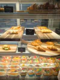 A Fun & Unique Café Spot – Art Toys Café