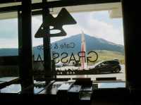 來阿蘇火山，首先要沖去買直升機的票