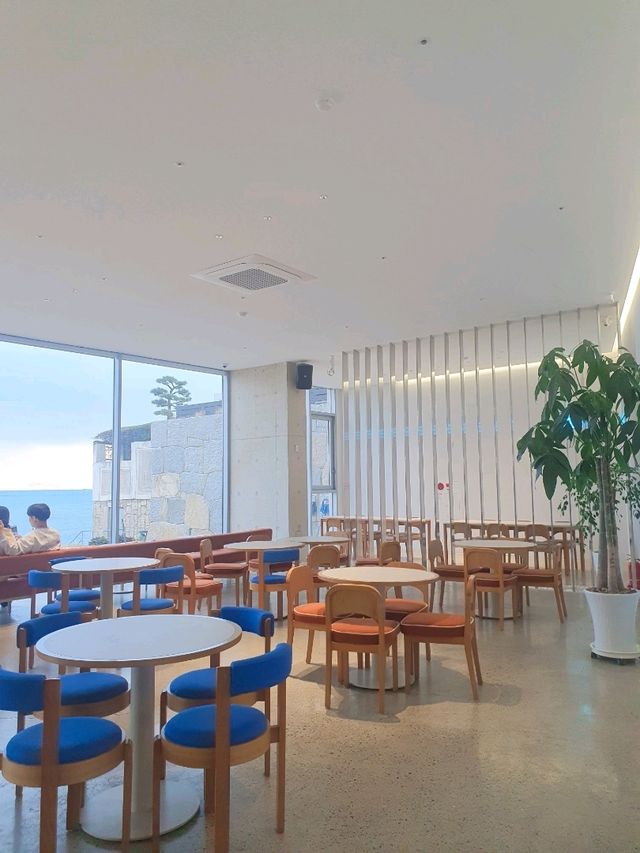 울산 간절곶 감성 뷰맛집 🌊☕ 24시간 카페, 호피폴라