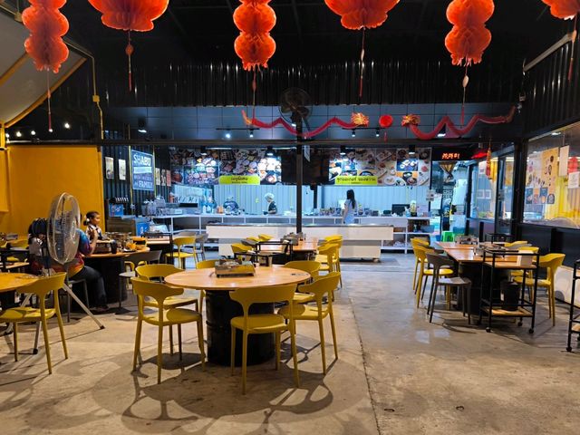 MoMo Grill & Shabu บุฟเฟ่ต์ ปิ้งย่าง ชาบู เพชรบูร