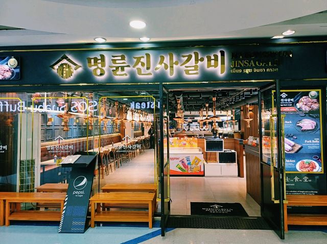泰國曼谷素坤逸區親子廣場大賣場商城一日遊行程，適合親子遊，購買泰國當地特產好去處