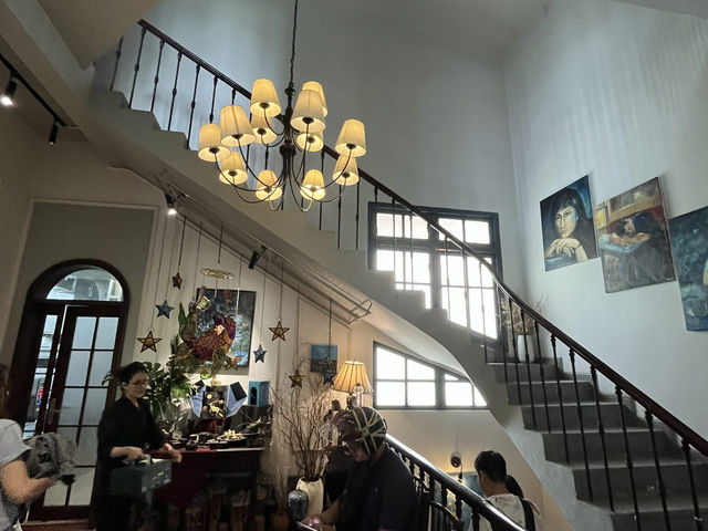 來胡志明法式古典咖啡廳～下午茶