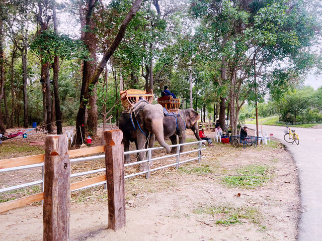 ศูนย์เรียนรู้วัฒนธรรมอีสานใต้