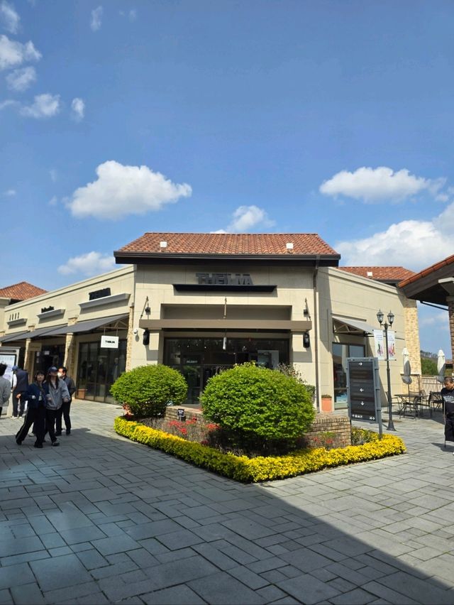 포토존과 휴식공간 가득한 부산 프리미엄아울렛🩷