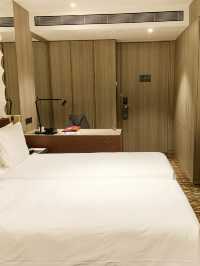 轉機也能是享受：Crowne Plaza Changi Airport 的靜謐奢華體驗