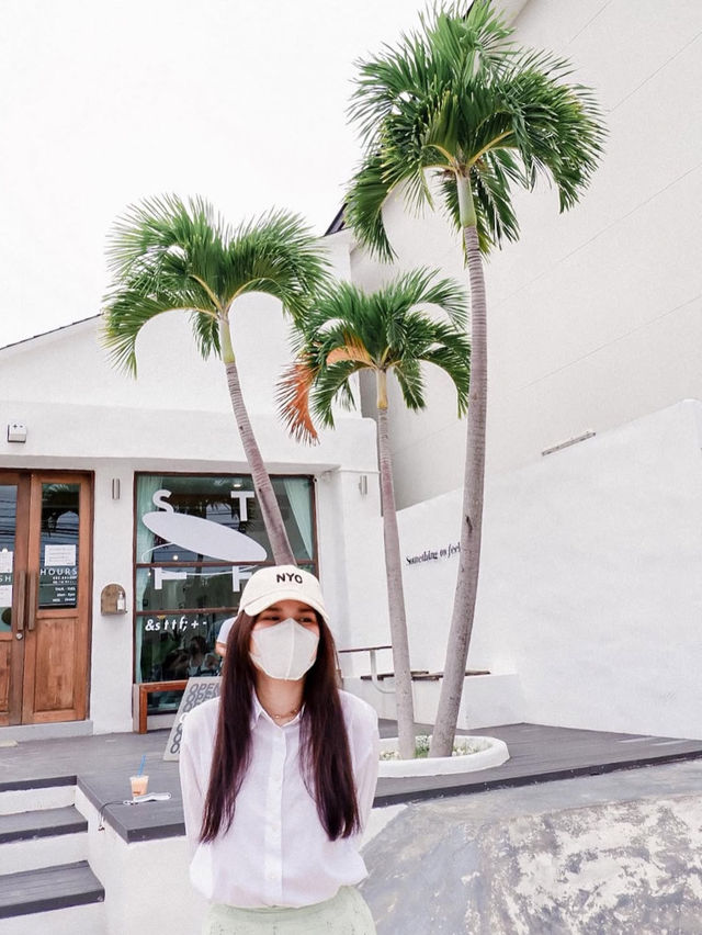 Something to feel : คาเฟ่ฟีลทะเล ชะอำ 🏖️