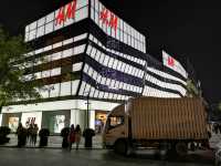 Style in Motion: Shopping the Pulse of Sanlitun Taikoo Li
