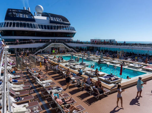 "MSC Meraviglia: The Ship That’s Like a Floating European Holiday (With Unlimited Pizza)" 🍕✨🚢