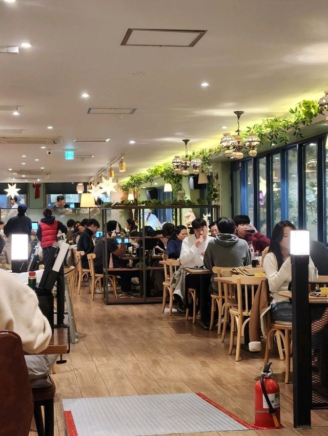 신선한 치즈가 듬뿍 올라간 남포동 피자맛집, 이재모피자 본점🍕