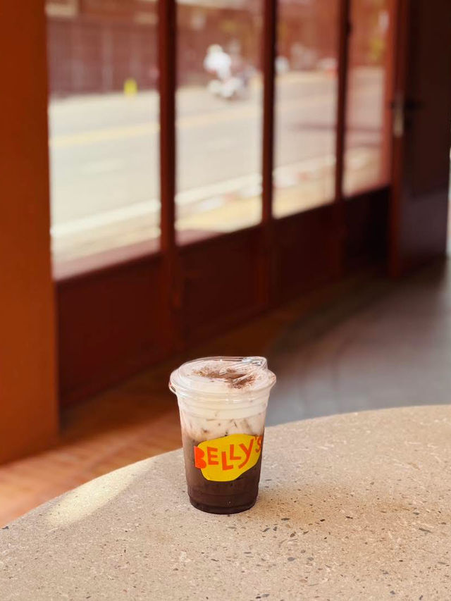 Belly's 🥤