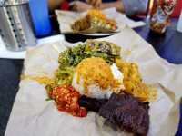 Sleep, Eat, Explore – My Chill KL Escape at MoMo’s