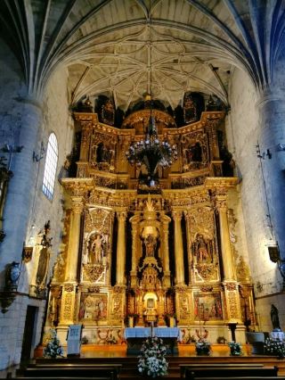 The church combines history and spirituality.