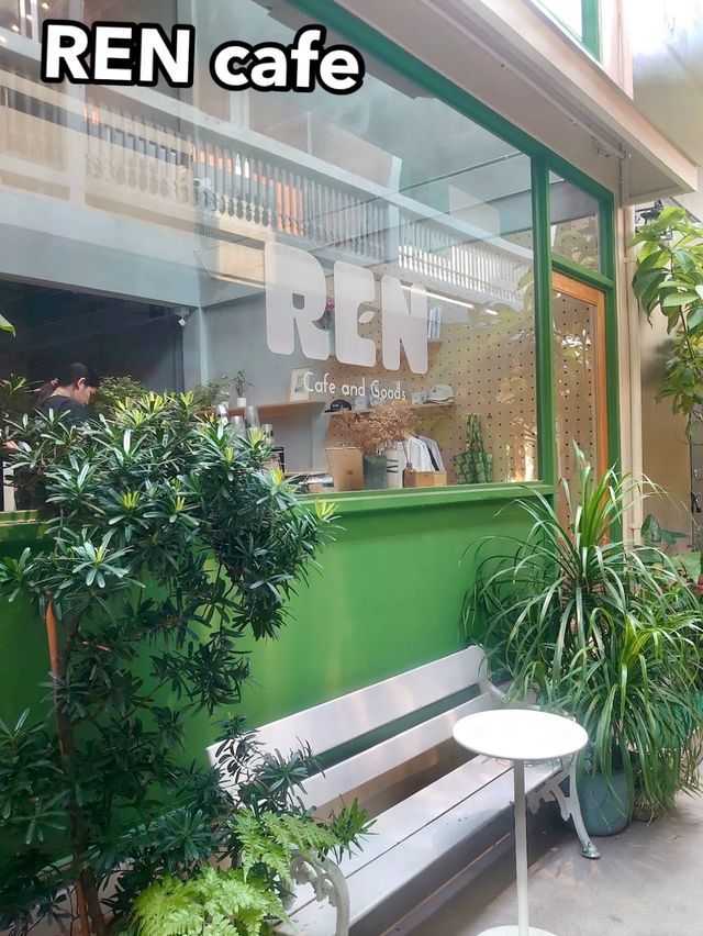 REN cafe คาเฟ่มัทฉะยืนหนึ่งที่เจริญกรุง 