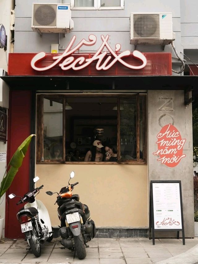 Xe Chỉ is a must-visit for those seeking a refined dining experience in Hanoi, Xe Chỉ is a must-visit for those seeking a refined dining experience in Hanoi,