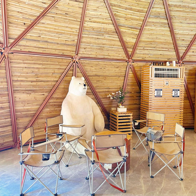 ISBJØRN Chiang Dao คาเฟ่และที่พักสไตล์แคมป์ปิ้ง