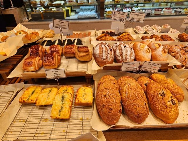 경기도 여행 빵지순례 필수코스 🍞 하얀풍차