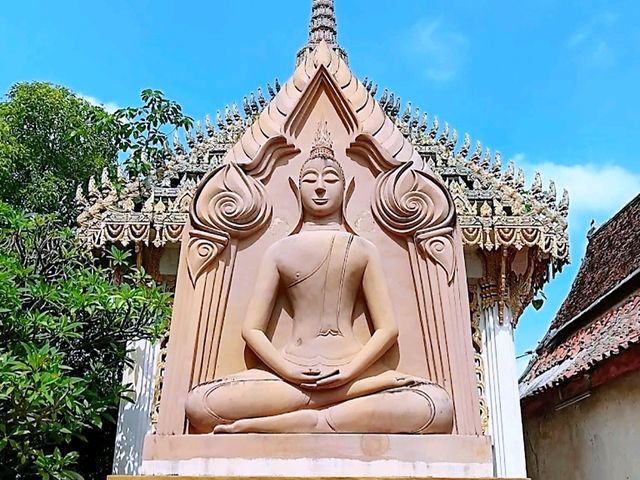 วัดบ้านกร่าง วัดเก่าแก่ริมแม่น้ำสุพรรณบุรี 400 ปี