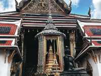 The grand palce memorable trip 