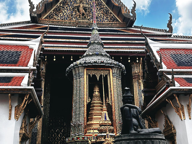 The grand palce memorable trip 
