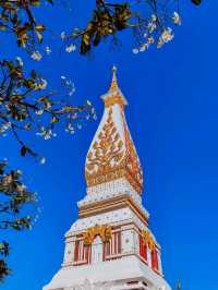 พระธาตุพนม – สถานที่ศักดิ์สิทธิ์คู่แผ่นดินอีสาน