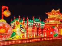 แสดงไฟแสงสีบนกำแพงเมืองโบราณต้าถง