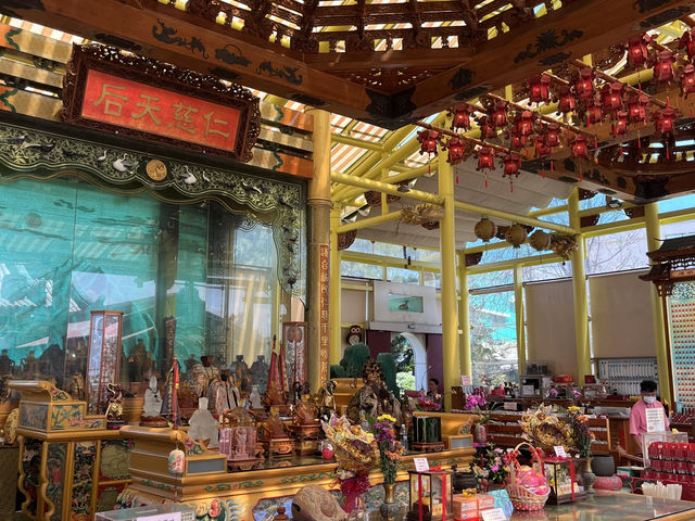 透明信仰｜彰濱玻璃媽祖廟