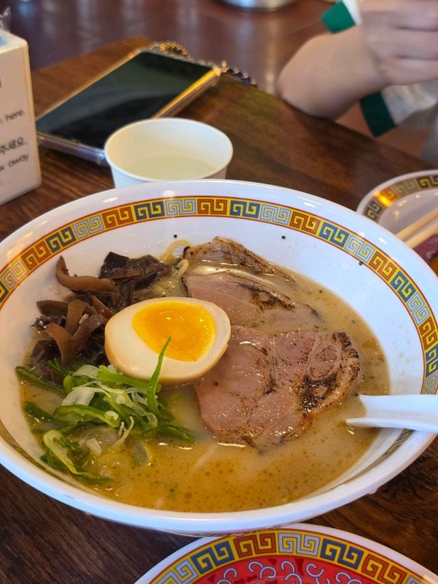 깔끔한 분위기의 제천 일식 맛집.