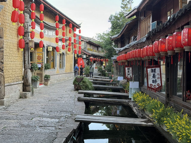 【中国・麗江 麗江古城】世界遺産の街並みに時を忘れる旅