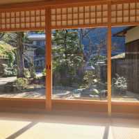 【京都】静かで鮮やかな寺院を参拝