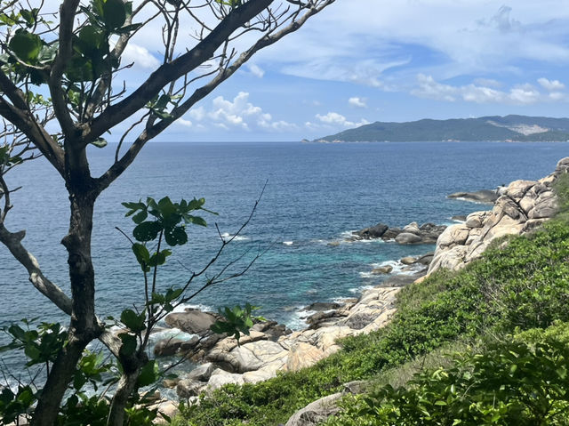 Amazing family trip at Sanya during school holiday 