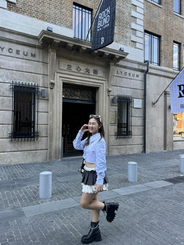 มุมถ่ายรูปเซี่ยงไฮ้ สุดปังย่าน rock bund