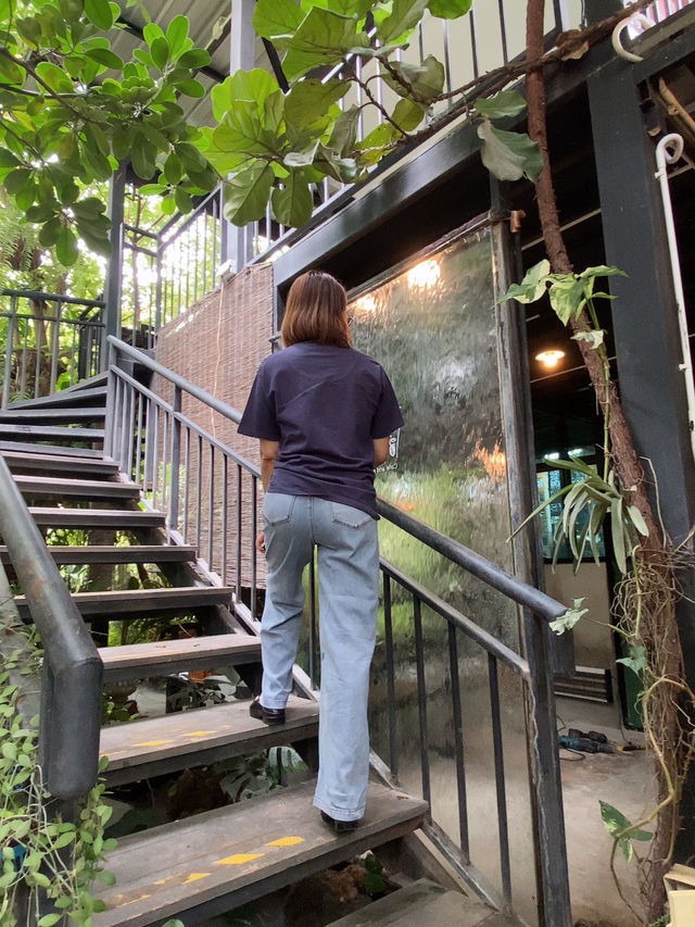 ชื่นอุรา คาเฟ่