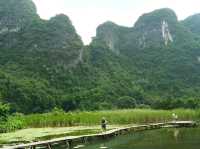 Trang An - A peaceful ride through time and limestone ⛵