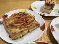 🍏 Sweet Apple Delights at Ringo no Ie Café – A Cozy Treat in Hirosaki