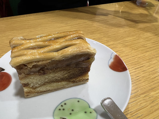 🍏 Sweet Apple Delights at Ringo no Ie Café – A Cozy Treat in Hirosaki
