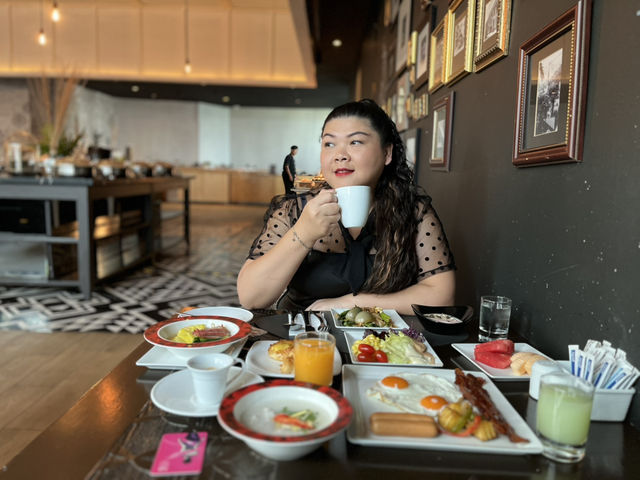 อิ่มมื้อเช้า ที่ โรงแรมโหมดสาธร อร่อยเกินคาด