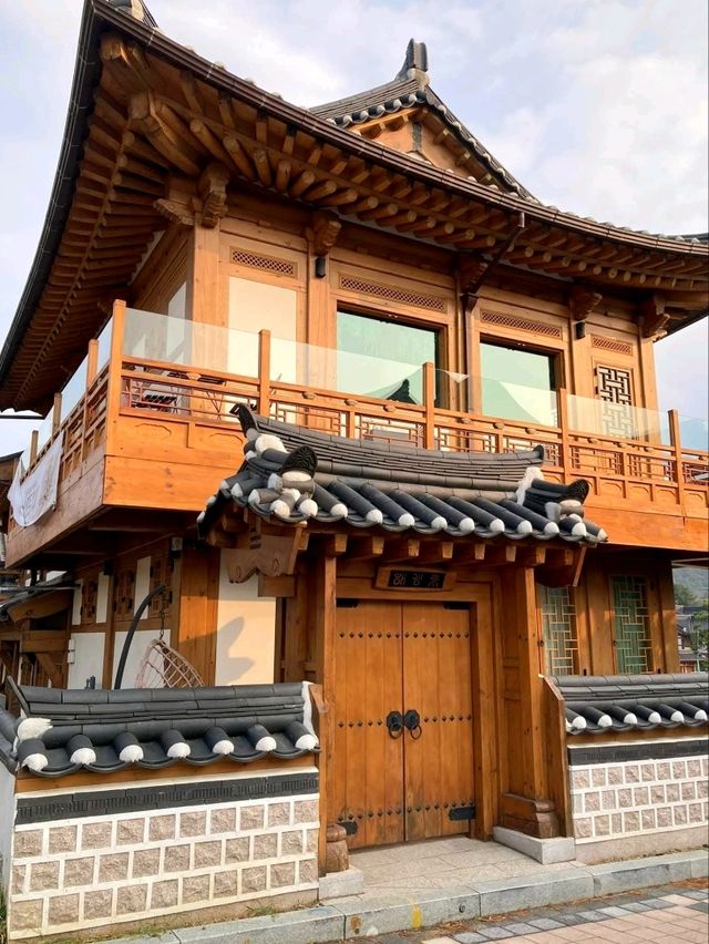 Stepping Back in Time at Bukchon Hanok Village