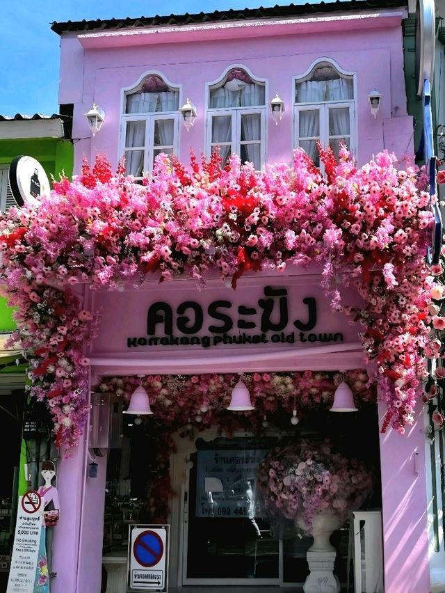Wandering Through Phuket Old Town