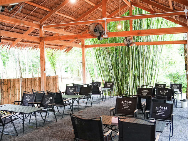 ท้ายเหมืองแคมป์ปิ้ง 