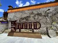 🏔️ Immerse in Tibetan Slow Life at 勒通古镇 (Letong Ancient Town), Litang
