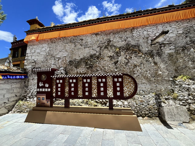 🏔️ Immerse in Tibetan Slow Life at 勒通古镇 (Letong Ancient Town), Litang