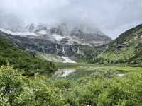 🏔️ Trekking the Last Shangri-La — 📍Luorong Pasture → Milk Lake → Five-Colour Lake 