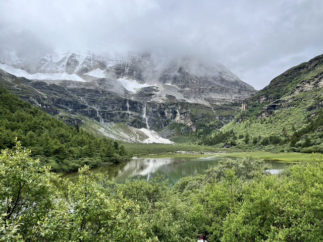 🏔️ Trekking the Last Shangri-La — 📍Luorong Pasture → Milk Lake → Five-Colour Lake 