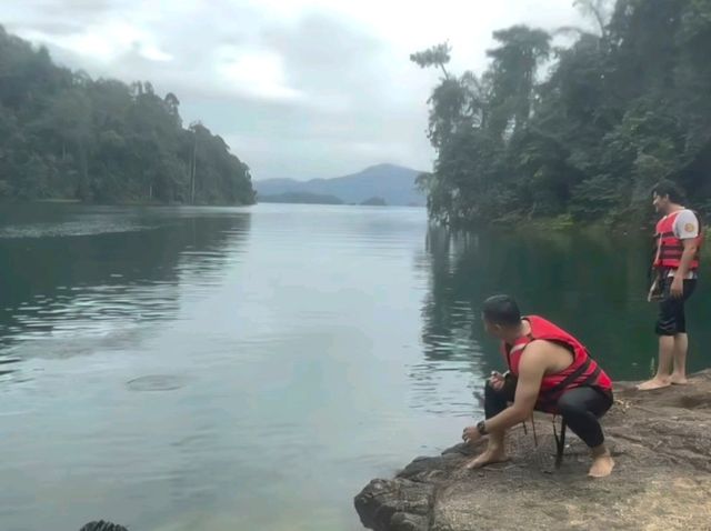 Our Tasik Kenyir Escape: Water, Laughter, & Family Love!