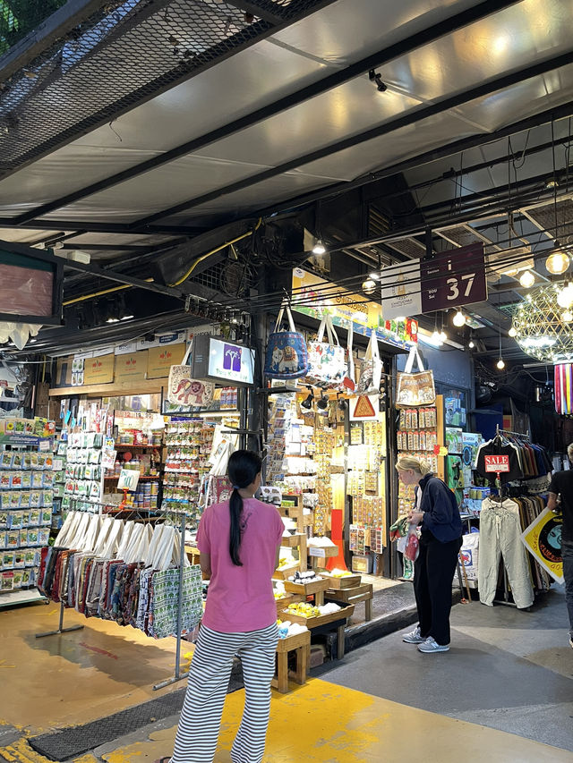 Indy market ตลาดนัดจตุจักร