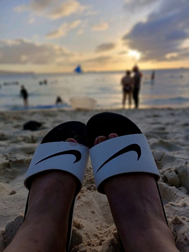 "Sandy Toes and Sunset Goals: Boracay Diary" 📖